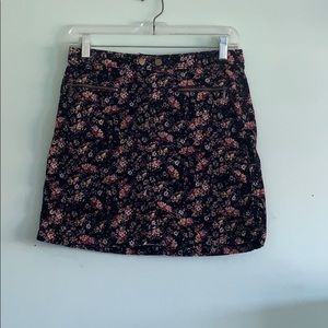 Floral mini skirt